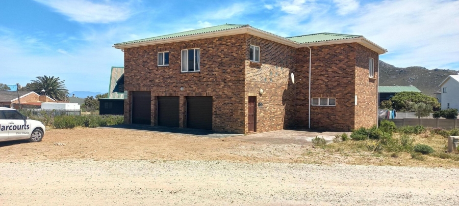 4 Bedroom Property for Sale in Pringle Bay Western Cape